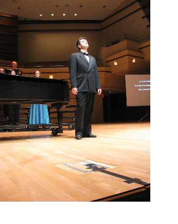 Alvaro Ramirez on Stage, Chicago